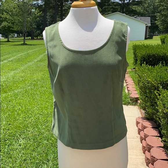 Miss Dorby Black Blazer and Green Top - Picture 5 of 8